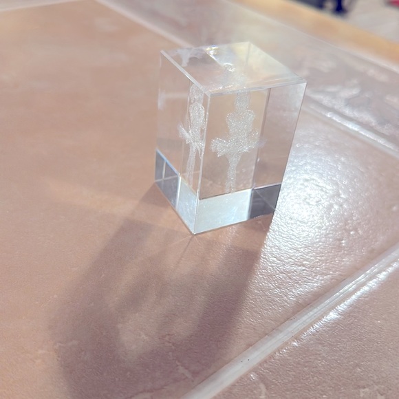 Vintage Ballerina Etched Glass Paperweight - Picture 5 of 10